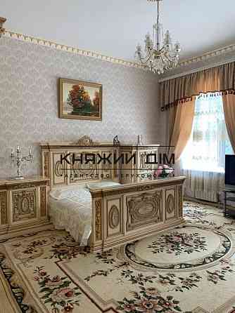 Оренда 3-кімнатної квартири в царському будинку біля м. Арсенальна № 11162209 Киев