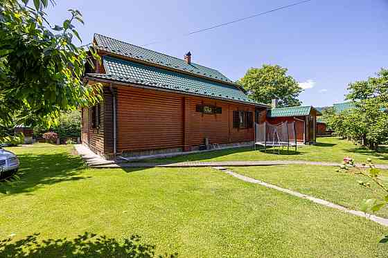 Продаж будинку 2 поверхи — Кам'янка Яремче