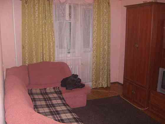 Оренда Квартира 2-кімнатна, 3/5 поверх на Героев Севастополя ул., 17в Киев