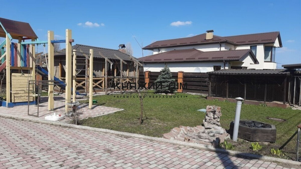 Оренда відмінного 2-поверхового будинку в с. Хотів. Код № 139167 Хотів - фото 12