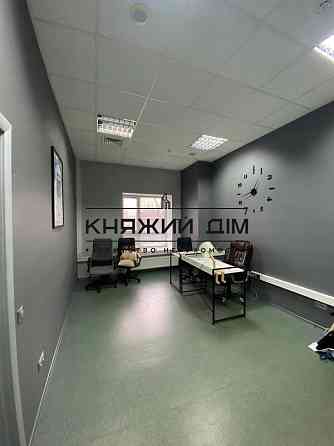 Оренда офісне приміщення на Байрачевського Михайла поверх - 2/3 Київ