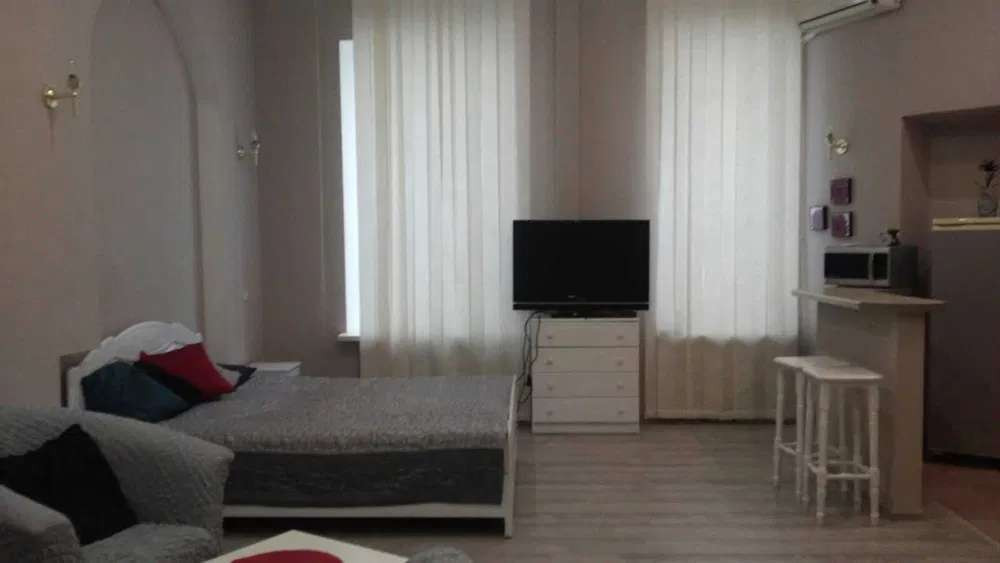 Оренда Квартира 1-кімнатна, 5/6 поверх на ул. Костельная, 6 Київ - фото 1