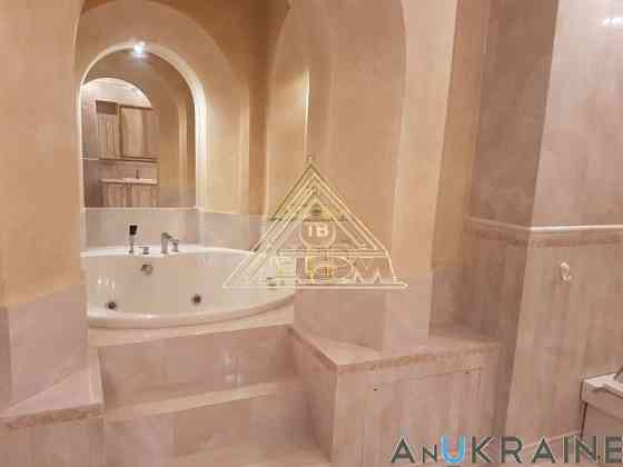 Продам шикарный, трехэтажный дом в Великом Дальнике Великий Дальник