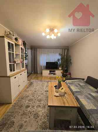 Продаж Квартира 3-кімнатна, 1/5 поверх на Грушевського Ужгород