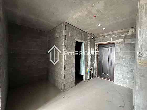 Продаж Квартира 3-кімнатна, 17/21 поверх на вул. Родини Крістерів Київ