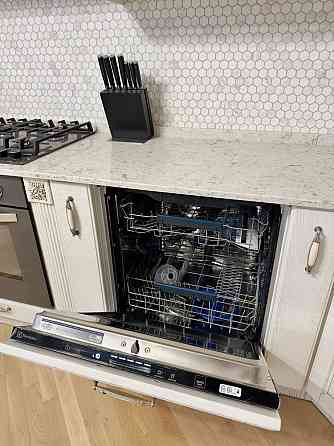 Продаж Квартира 3-кімнатна, 7/9 поверх на вул. В.Чорновола Ровно