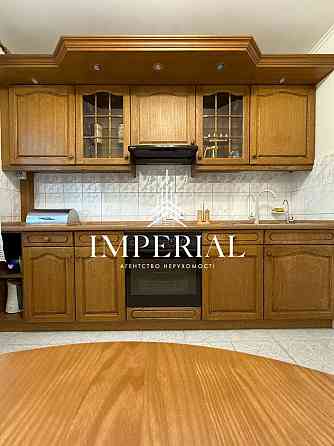 Оренда 3к Квартира 79 кв.м Довженка вул. Киев