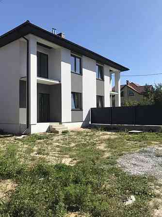 Продаж Будинок 3-кімнатний на вул. Виговського Рудне