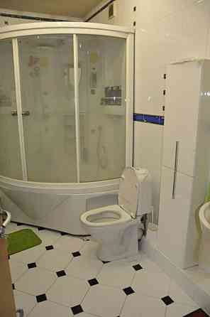 Продаж Квартира 4-кімнатна, 12/16 поверх на Тростянецька, 49 Киев