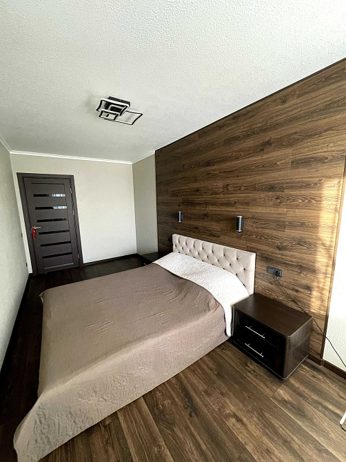 Продаж Квартира 3-кімнатна, 8/9 поверх на Володимира Івасюка вул., д. 9 Київ - фото 3