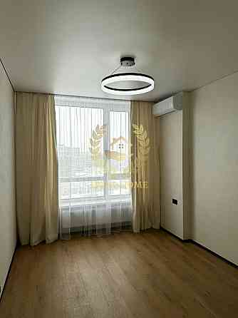 Продаж Квартира 2-кімнатна на Всеволода Змиенко ул., 30 Киев