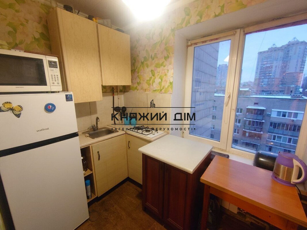 Оренда Квартира 1-кімнатна, 9/9 поверх на Науки просп. Київ - фото 1