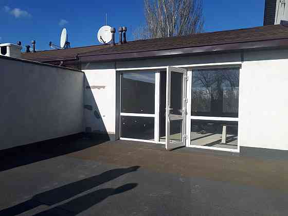 Продам 2х уровневую  квартиру в таунхаусе на 15  Фонтана  /ул. Макаренко Одеса