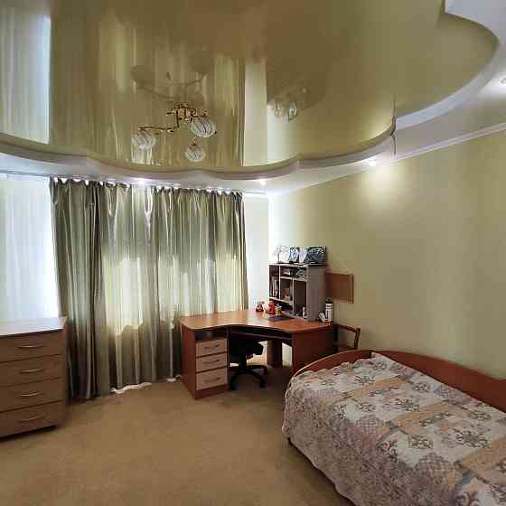 Продаётся в с.Нерубайское  2х этажный, капитальный  дом. Нерубайське