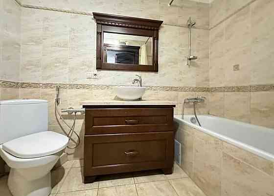 Продаж Квартира 4-кімнатна, 8/9 поверх на Миколайчука Вінниця