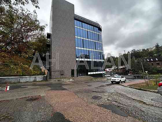 Оренда Будинок 1-кімнатний на Докучаєвська вул., 25 Kiev