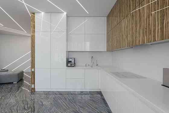 Продаж Квартира 2-кімнатна, 5/18 поверх на Литературная ул. Одеса