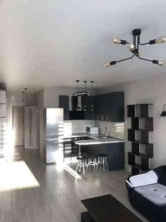 Оренда Квартира 1-кімнатна, 11/26 поверх на пр. Николая Бажана Киев