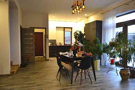 Современный дом с евро ремонтом, Фонтан / Шишкина Одеса