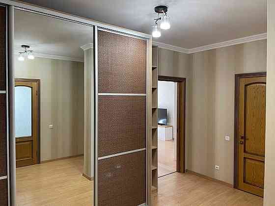 Оренда Квартира 3-кімнатна, 4/24 поверх на вул.Чавдар, 8 Киев