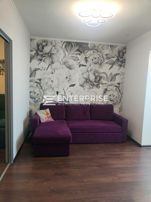 Продаж Квартира 1-кімнатна, 16/16 поверх на вул. Автозаводская Киев - изображение 1