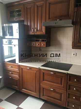 Пропонується на продаж 3 кімнатна квартира в Деснянському р-н Код:21145780 Kiev