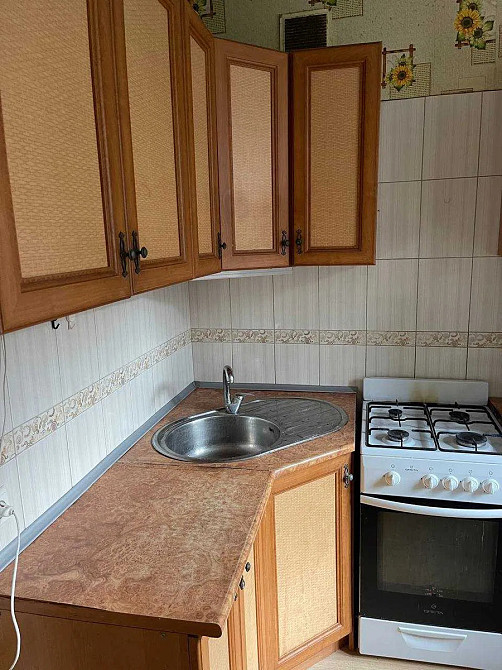 Оренда Квартира 1-кімнатна, 3/5 поверх на Олени Теліги, 3б Київ - фото 2