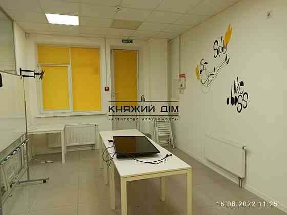 Оренда офісне приміщення на Александровская ул. поверх - 1/12 Київ