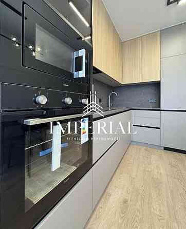 Продаж Квартира 1-кімнатна, 14/25 поверх на вул. Олександра Олеся Київ