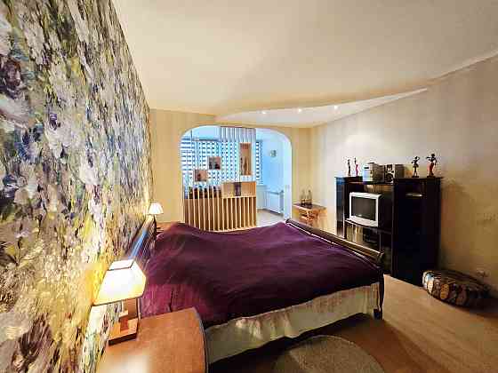 Продаж Квартира 2-кімнатна, 16/16 поверх на Бальзака Оноре вул., д. 55 Киев