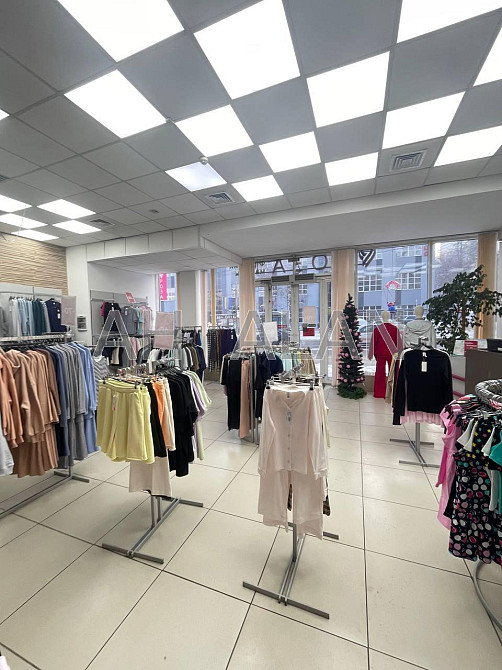 Оренда торгове приміщення на Нововокзальна вул., 2 приміщень - 2, поверх - 1/4 Київ - фото 2