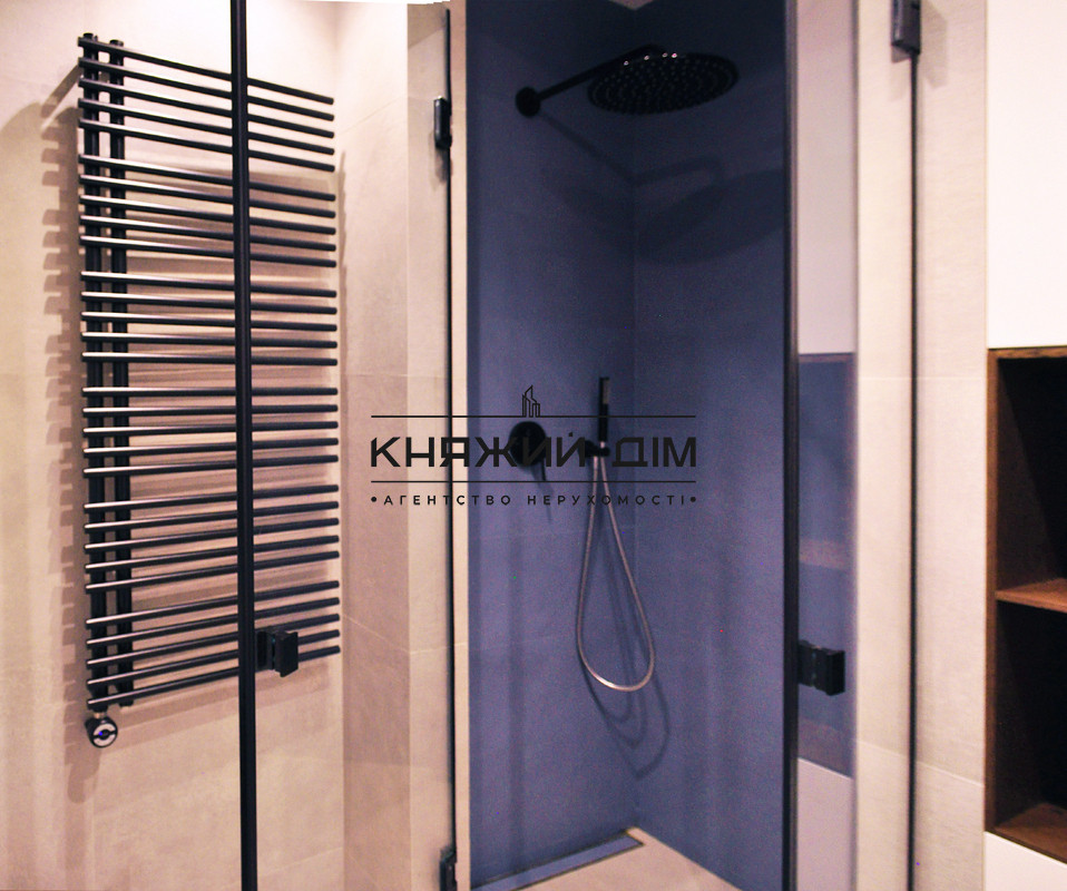 Без комиссии! Продажа видовой 3-х к. квартиры с дизайнерским ремонтом в ЖК Заречный. № 21133695 Kiev - photo 20