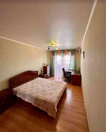 Продаж Квартира 3-кімнатна, 9/9 поверх на Левитана ул., 79 Odessa