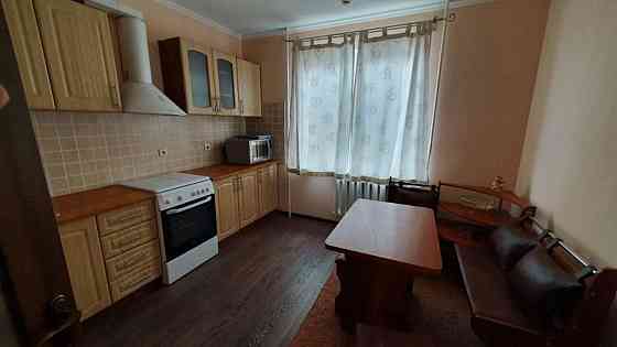 Оренда Квартира 2-кімнатна, 25/25 поверх на ул. Анны Ахматовой, 24 Kiev