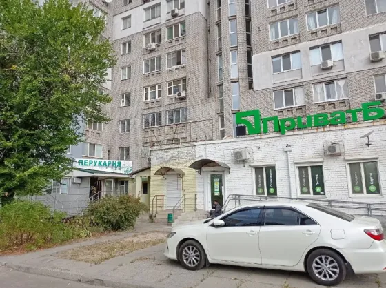Здається Магазин / салон / торгова точка площа 47 кв.м 1-й поверх Дніпро Высоцкого 2 Дніпро