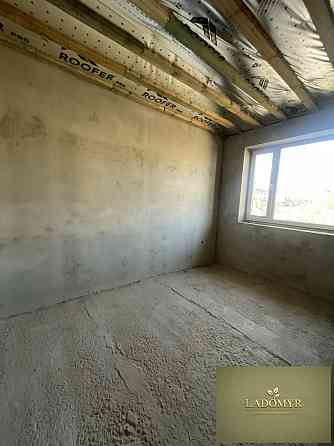 Продаж Будинок 4-кімнатний на вул. Вишнева Колоденка