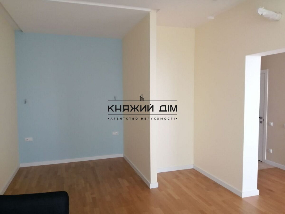 Продаж 1-кімнатної роздільної квартири в ЖК Старокиївський. № 21146719 Київ - фото 3