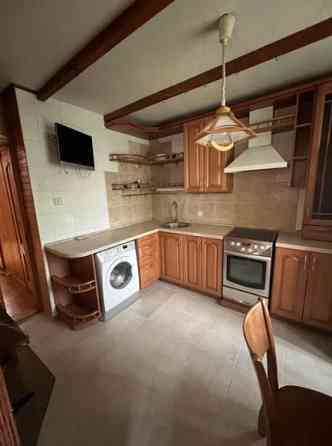 Оренда Квартира 1-кімнатна, 4/16 поверх на Братства Тарасівців, 12/37 Kiev