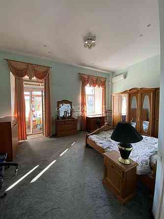 Продаж Квартира 4-кімнатна, 5/6 поверх на вул. Сумська Харків