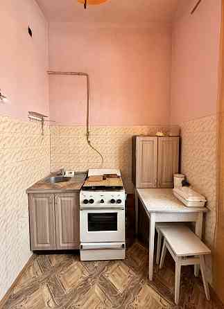 Продаж Квартира 2-кімнатна, 3/3 поверх на вул. Лисенка Миколи Львів