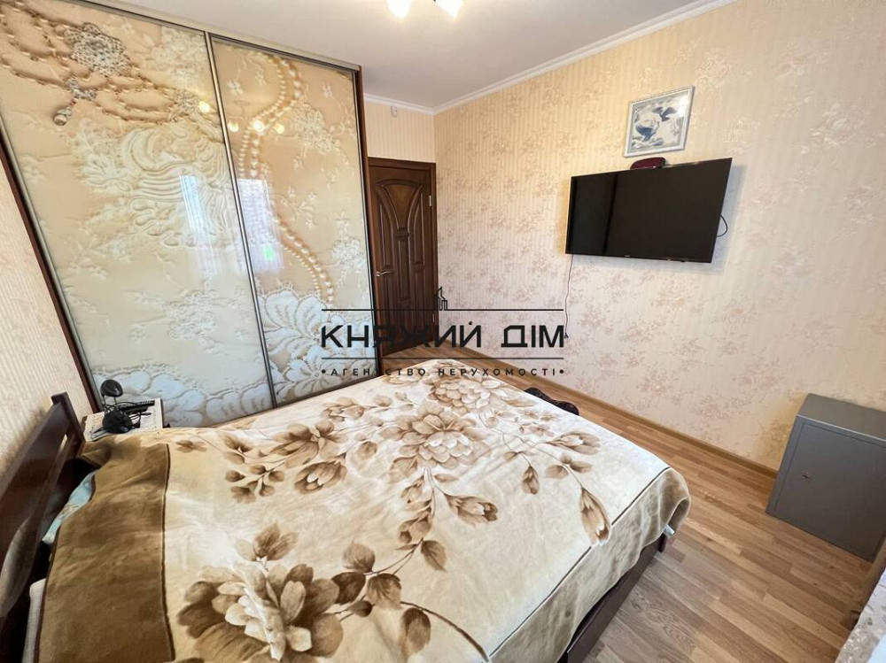 Продаж 3-кімнатна роздільна квартира на Позняках, метро Осокорки, Позняки. № 21141745 Київ - фото 16