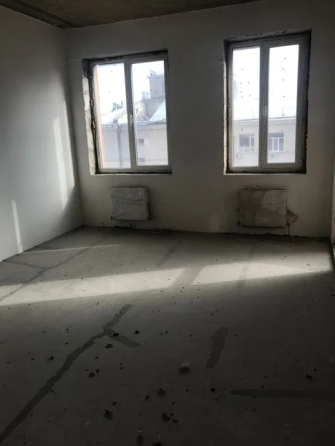 Двухкомнатная в новом доме. Одеса