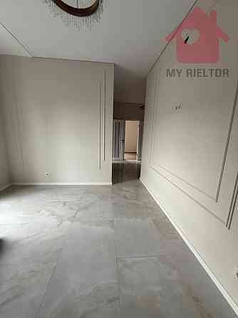 Продаж двокімнатної квартири по вул.Грушевського Uzhhorod