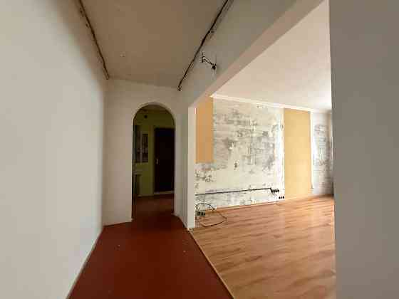 Продаж Квартира 3-кімнатна, 2/9 поверх на Героїв Дніпра вул., д. 32Б Kiev