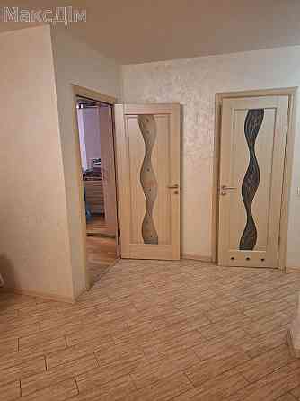 Оренда Гараж/паркомісце на вул. Родини Барвінських 6/10 поверх Ternopil'