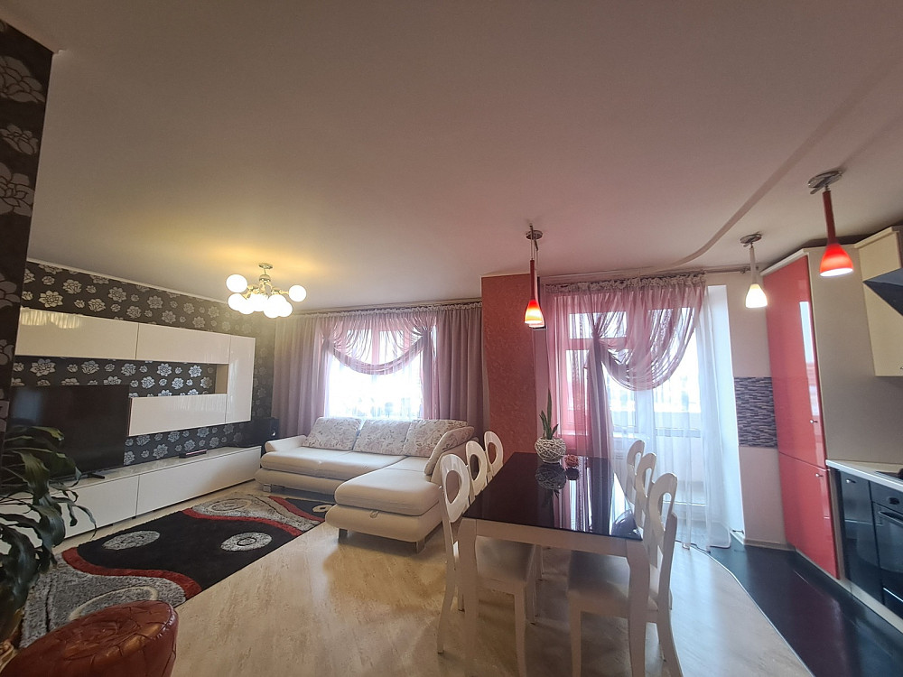 Продаж Квартира 1-кімнатна, 8/10 поверх на вул. Сергія Короля (Бережанська) Тернопіль - фото 1