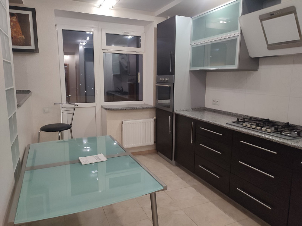 Продам красивую просторную квартиру с прекрасным  панорамным видом на Лиман Нерубайське - фото 2