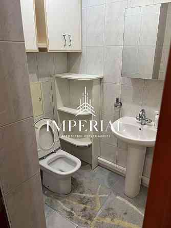 Оренда Квартира 5-кімнатна, 11/12 поверх на вул. Валерія Лобановського Киев