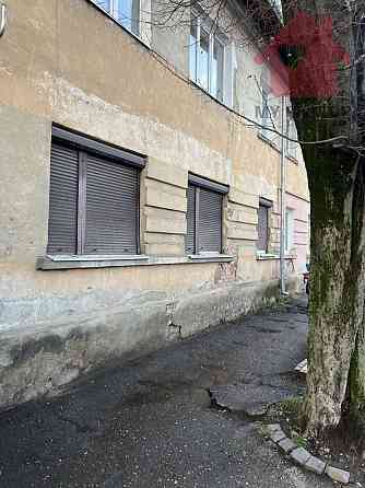 Продаж Квартира 2-кімнатна, 1/2 поверх на Маресьєва Uzhhorod