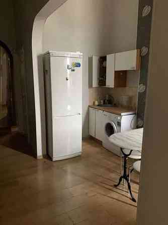 Оренда Квартира 2-кімнатна, 3/5 поверх на ул. Владимирская Київ